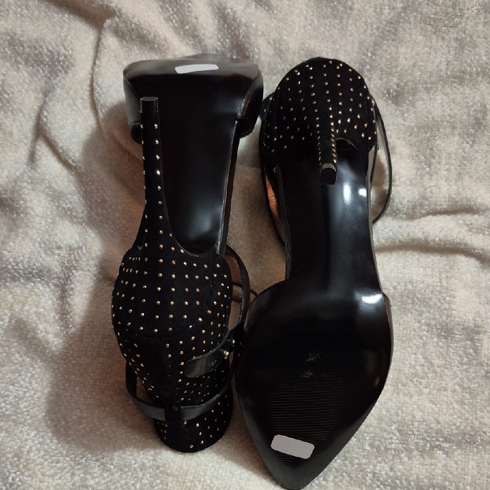 Elegant Black Stiletto Heels - Picture 4 of 5
